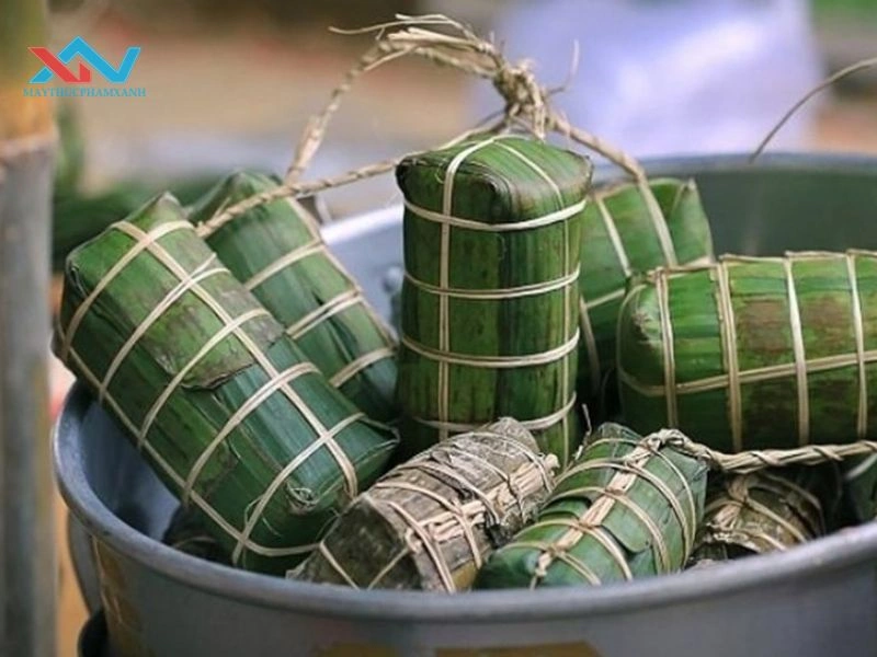 Mẹo luộc bánh tét mềm, dẻo