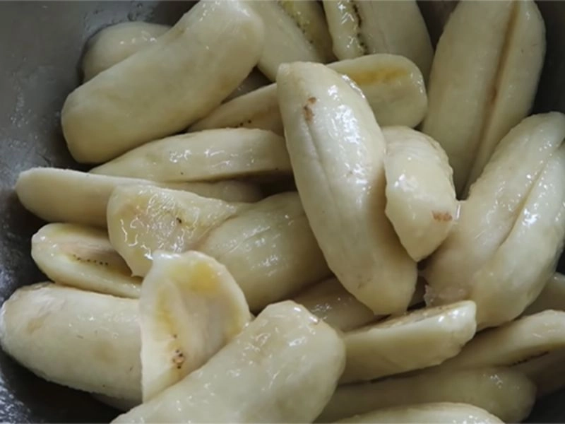 cách làm bánh tét chuối