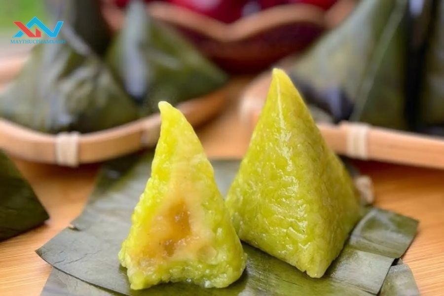 Hướng Dẫn Chi Tiết Cách Làm Bánh Ít Nếp Xào Dẻo Thơm