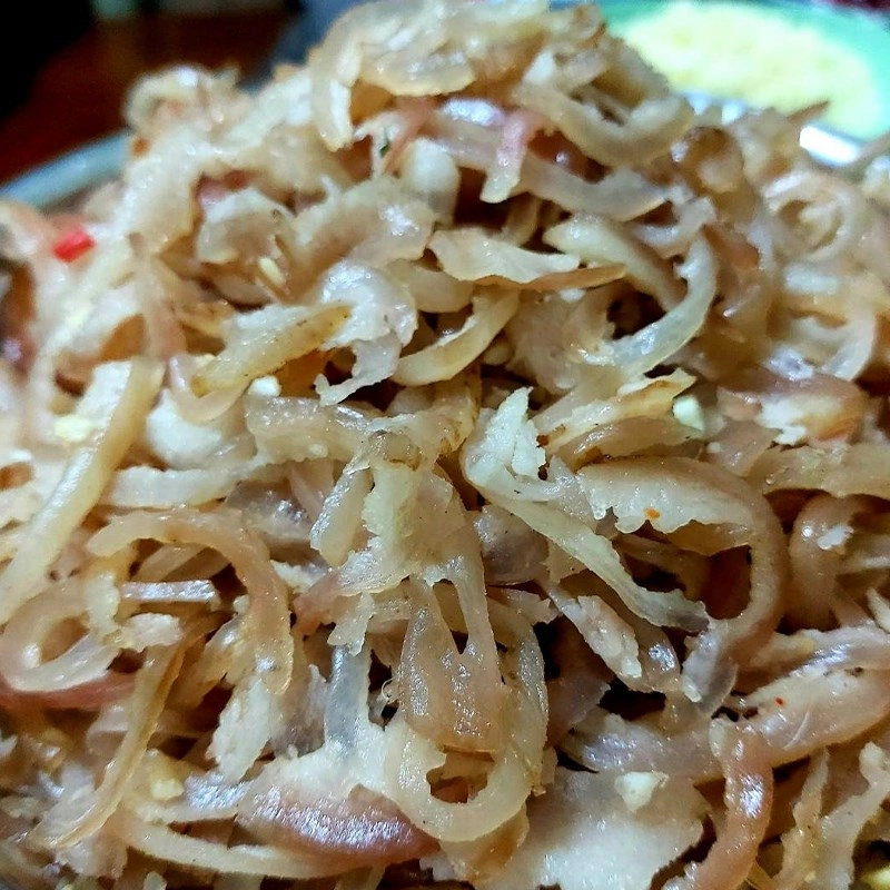 sơ chế da heo làm nem chua
