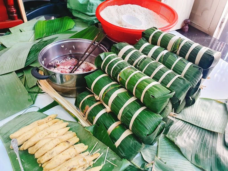 cách làm bánh tét chuối