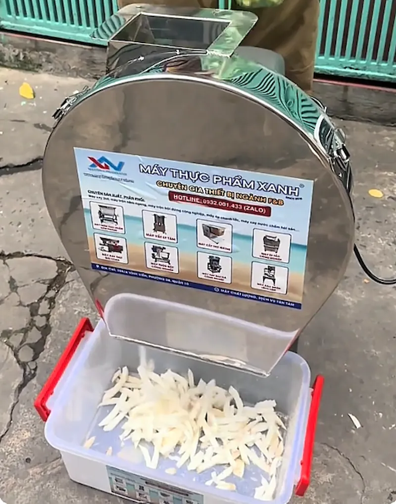 Đồng hành cùng khách hàng từ lựa chọn đến vận hành Đồng hành cùng khách hàng từ lựa chọn đến vận hành