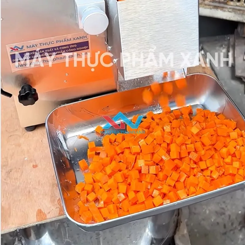 máy thái cà rốt