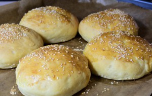 Bánh-mì-nướng-dễ-làm