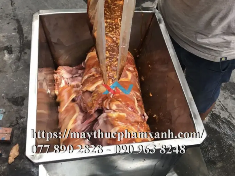 Máy Thực Phẩm Xanh - Đơn vị cung cấp máy trộn thịt giá tốt Máy Thực Phẩm Xanh - Đơn vị cung cấp máy trộn thịt giá tốt
