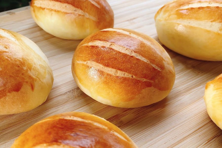 Máy Trộn Bột Làm Bánh Mì Bơ Sữa – Bộn Mịn, Bánh Mềm Chuẩn Vị