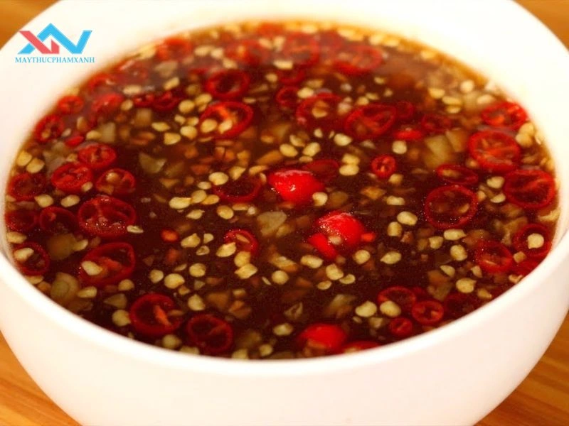 Nước mắm me  Nước mắm me