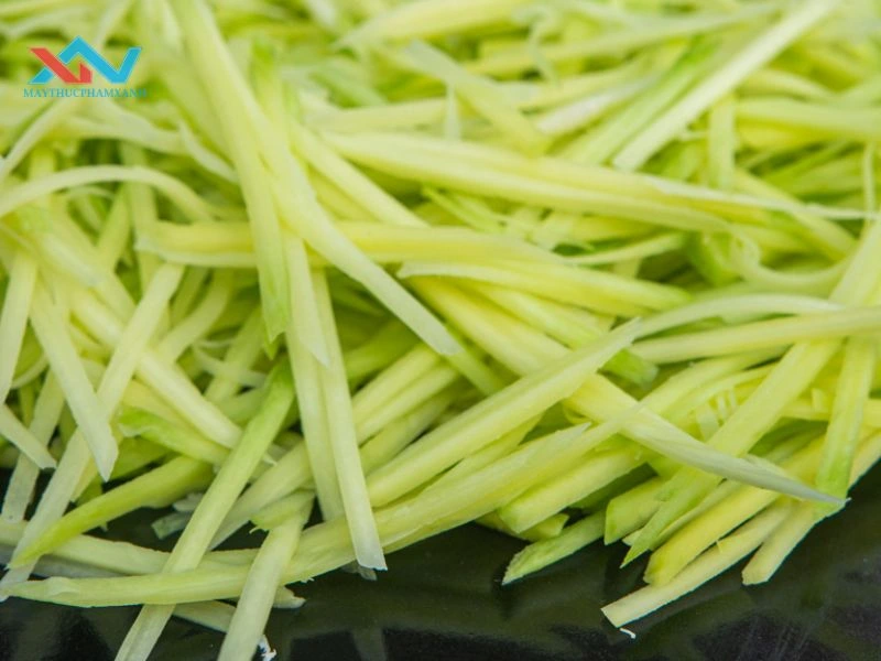 cách làm bánh tráng trộn tôm khô