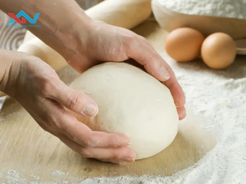 cách trộn bột không dính tay