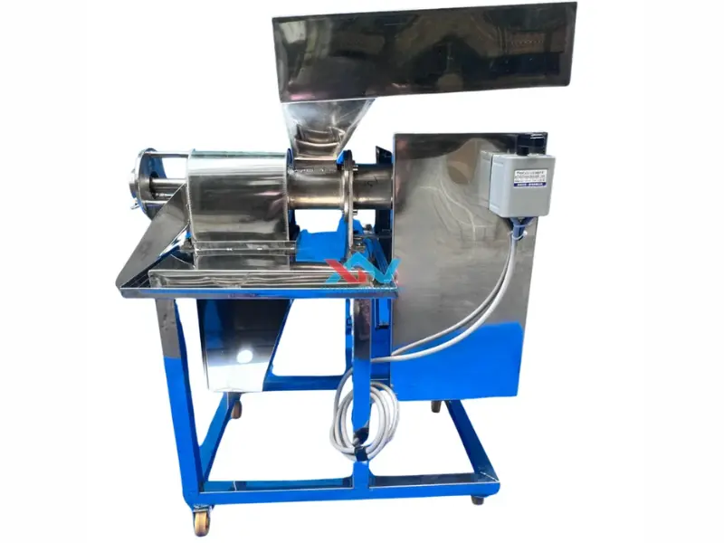 Máy có khả năng vắt kiệt nước cốt từ cơm dừa, giúp bạn tiết kiệm nguyên liệu