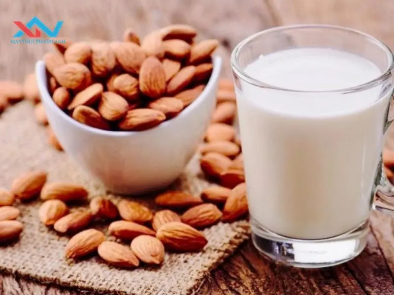Một số lưu ý khi làm sữa hạnh nhân