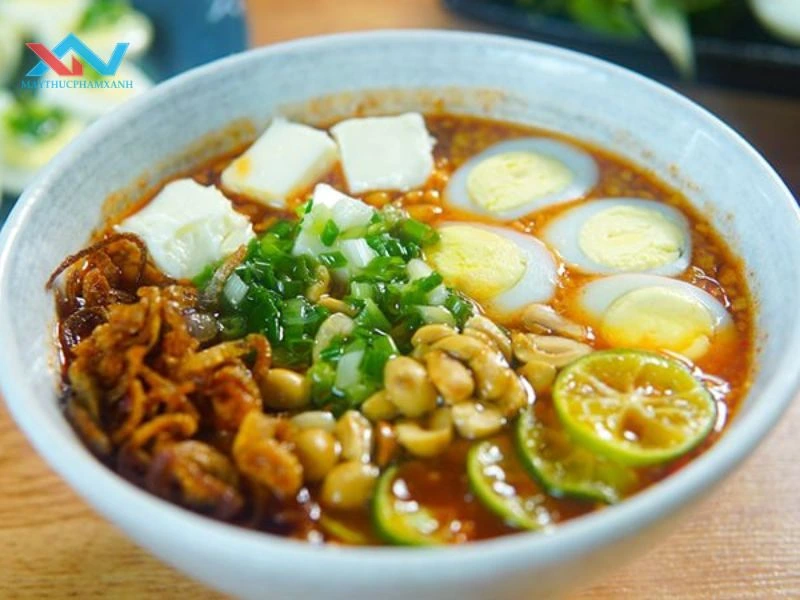 Các bước cách làm bánh tráng trộn không cần muối tôm Các bước cách làm bánh tráng trộn không cần muối tôm