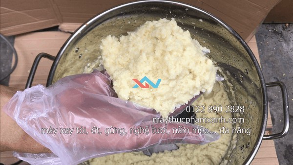 sử dụng máy xay tỏi ớt dễ dàng 3. máy-xay-tỏi-ớt-công-nghiệp