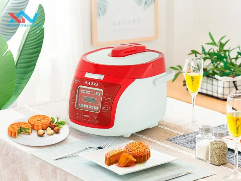 Chuẩn bị nồi chống dính để quá trình nướng chuẩn đẹp