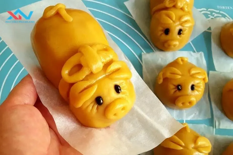 Cách Làm Bánh Trung Thu Hình Con Heo Đẹp Mắt, Thơm Ngon Tại Nhà