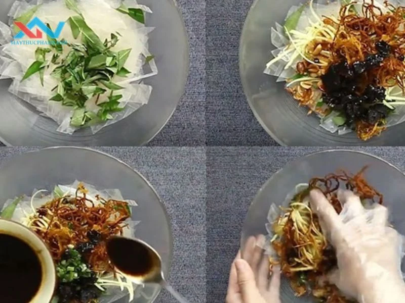 Trộn bánh tráng cùng các topping và sốt me  Trộn bánh tráng cùng các topping và sốt me