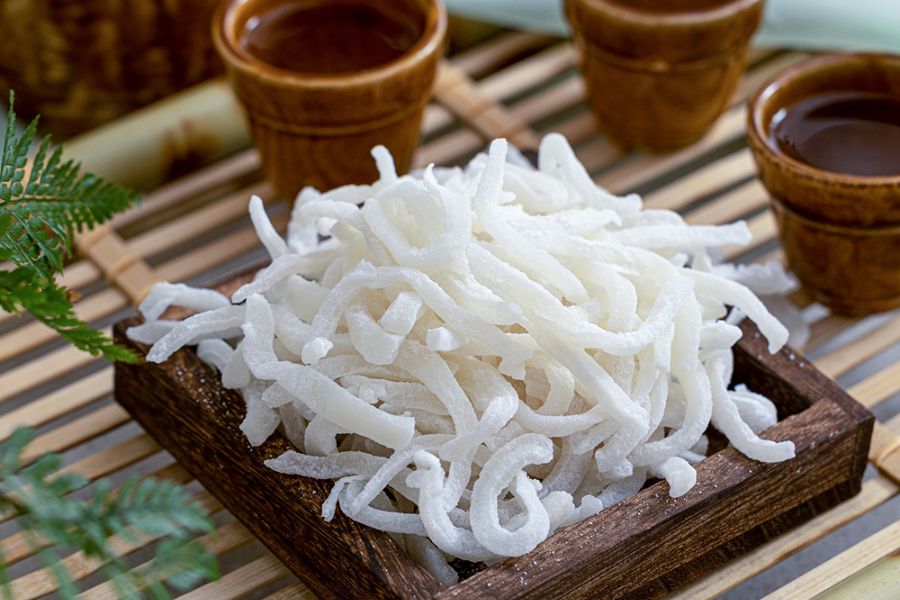 Sên Mứt Dừa Bằng Chảo Gì Ngon? Bí Quyết Chọn Chảo Chuẩn